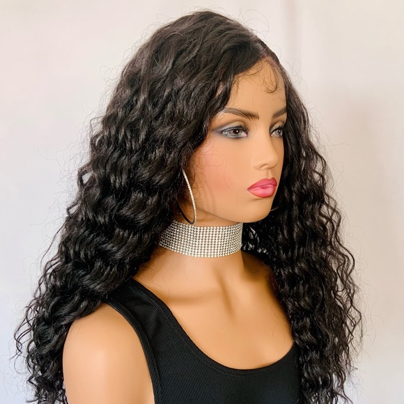 Gorgeous 13x4 Lace Front Black Synthetic Wig with Braided Side Part - Picture 8 of 12